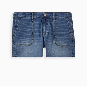 Torrid 3.5 inch Vintage Stretch High Rise Short